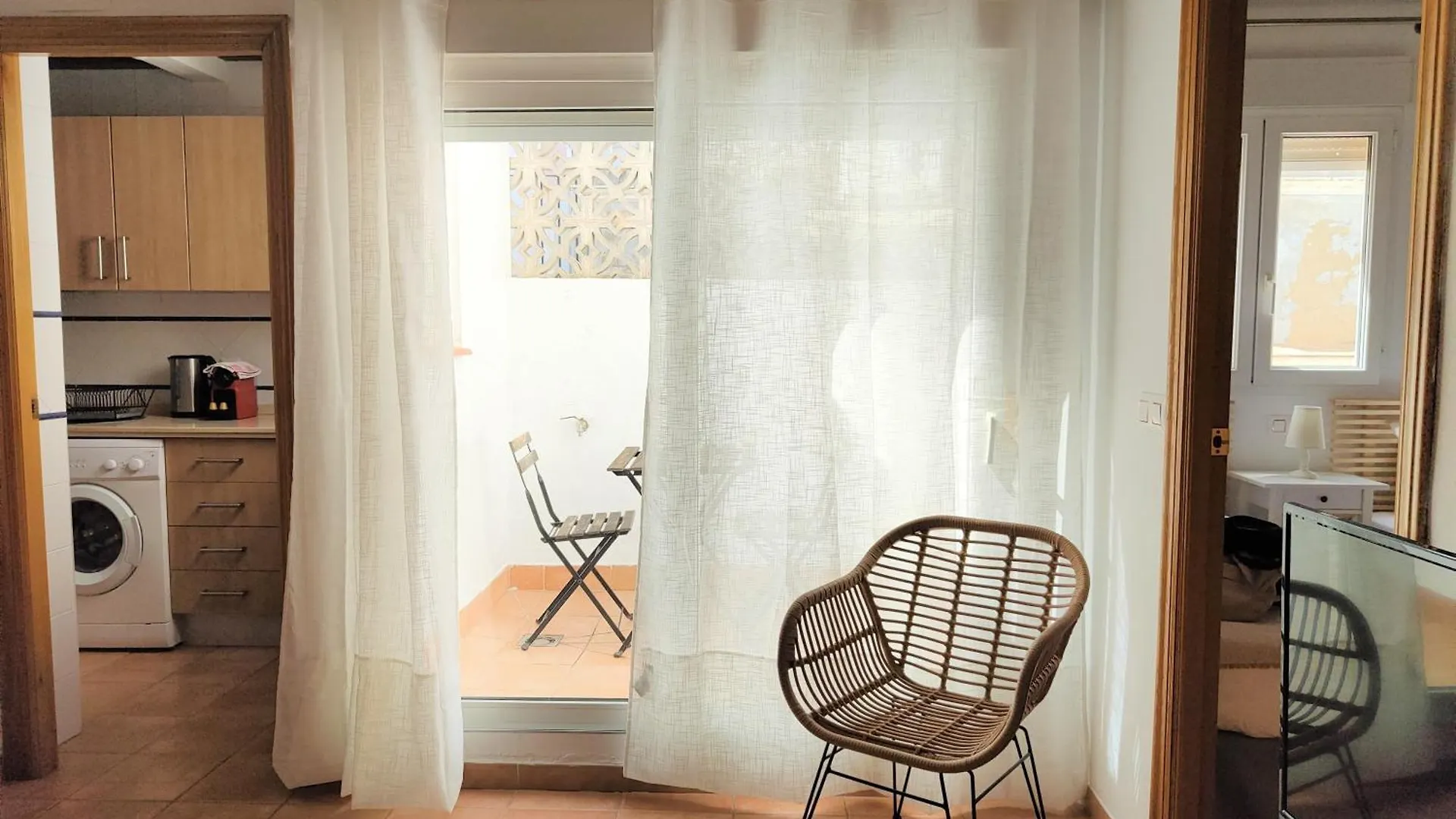 Hostly Sierpes 3 Renewed Families-Fibre-Parking Optional Apartment Seville Spain